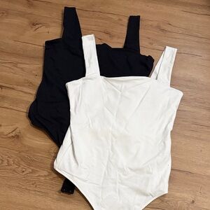 Set of 2 Classic Straight Neck Bodysuits- Black & White